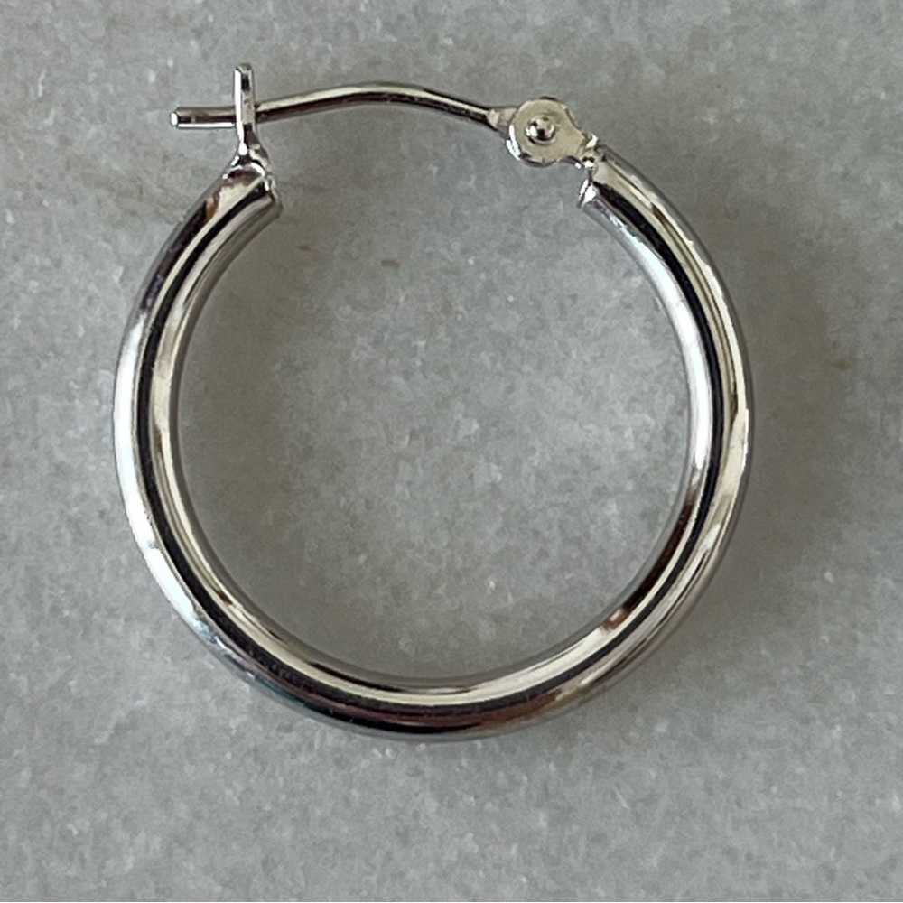 14k Solid White Gold Glossy Thin Hoop Earrings - Picture 3 of 13